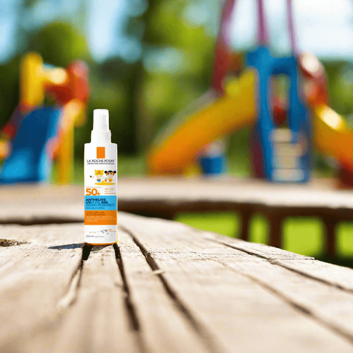 La Roche-Posay Anthelios UVMUNE 400 lasten aurinkosuojasuihke SPF50+ 200 ml