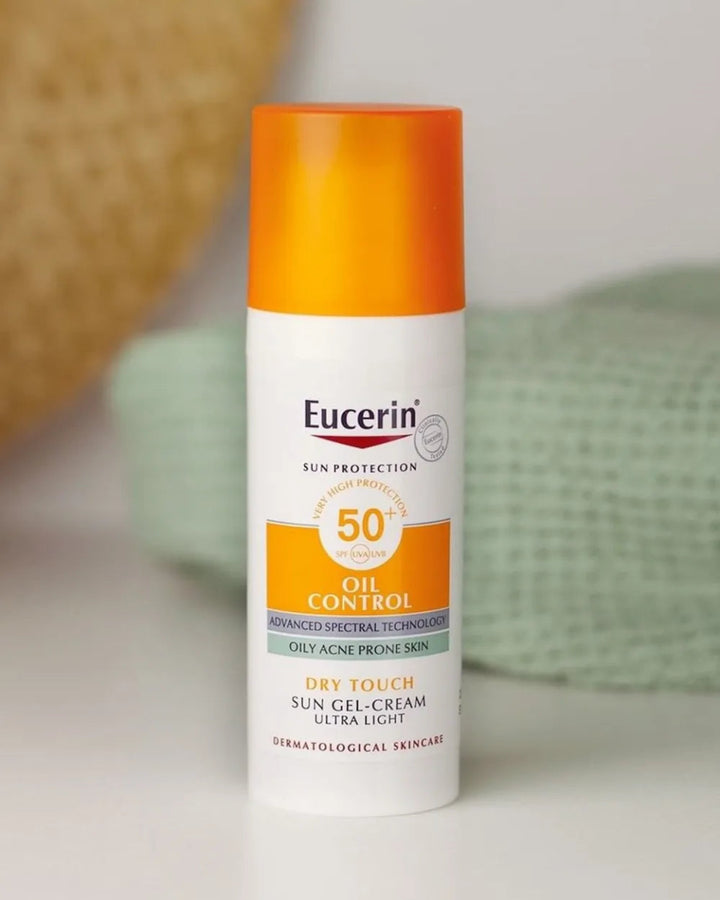 Eucerin Sun Gel-Cream Oil Control SPF 50+ on nopeasti imeytyvä, veden- ja hikoilunkestävä, hajusteeton ja sopii herkälle silmänympärysiholle