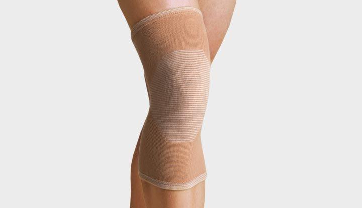 Thermoskin Knee 4 Way 84609 M Elastic - Apteekki 360 Helsinki - Verkkoapteekki